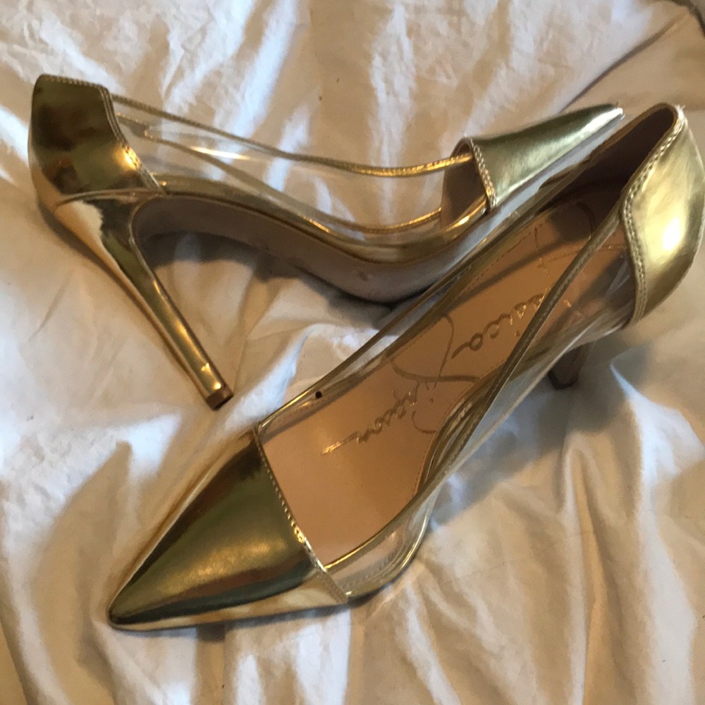 Gold and clear pump